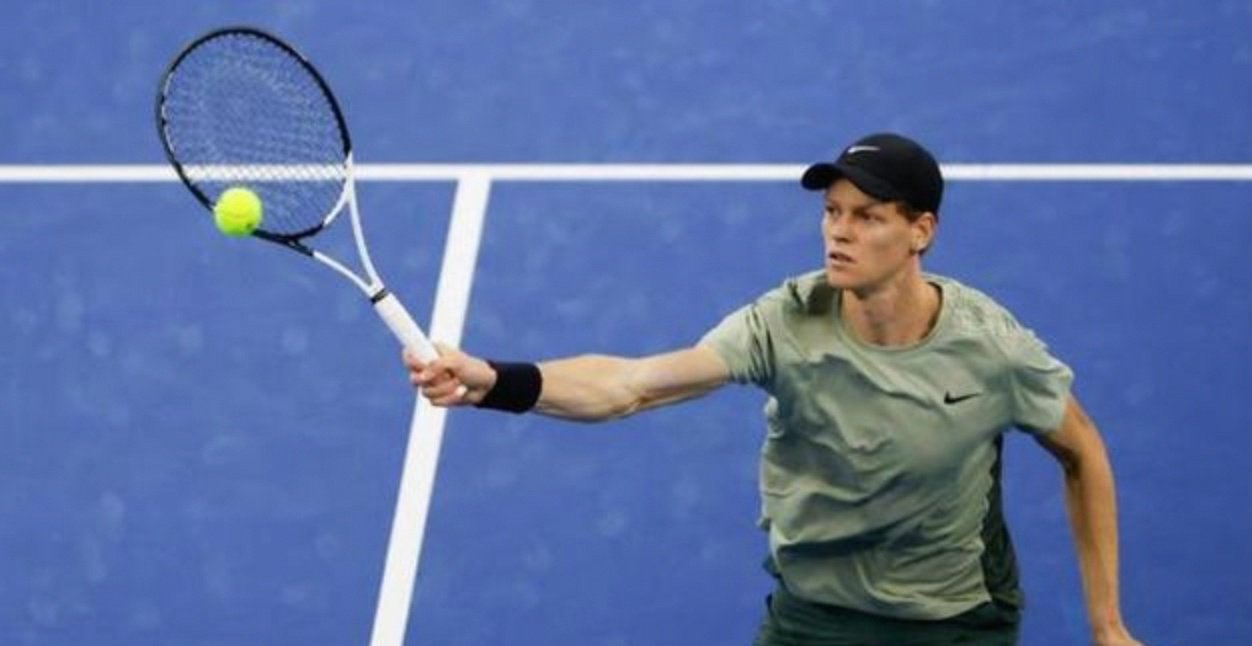 西班牙网球队完胜美国网球队，阿尔卡拉斯绝境逆转的简单介绍