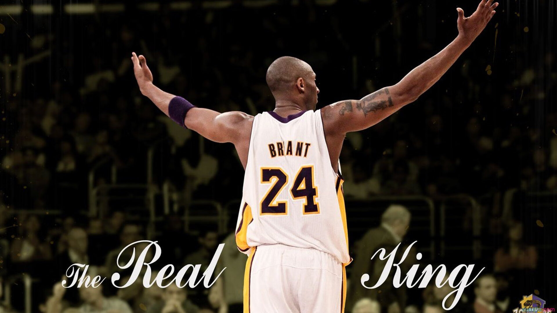 当篮球巨星照亮足球之夜，哈登的压制级表现如何隐喻德甲争冠战