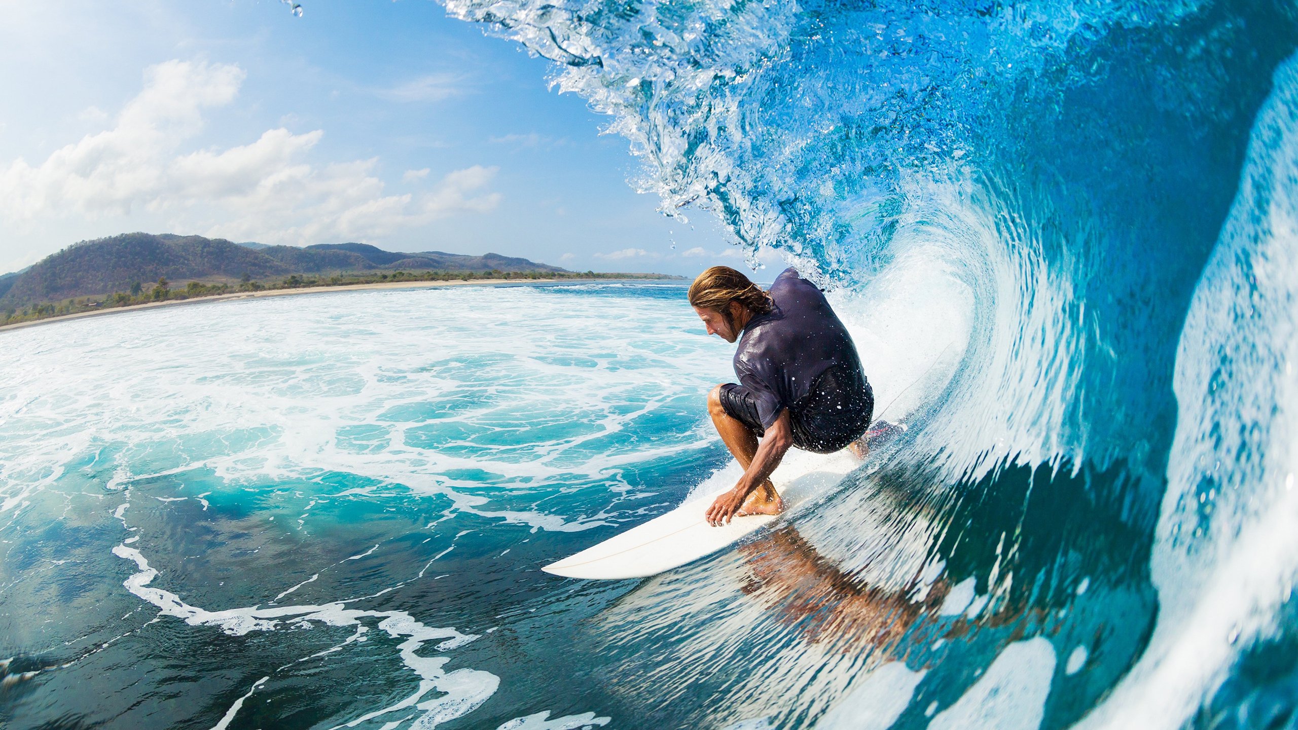 勇士连续得分风暴席卷费城，福克斯化身盗火者点燃金色狂潮